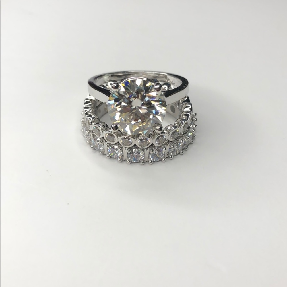 3.5Ct Moissanite Ring With 2 Band 14K Finish